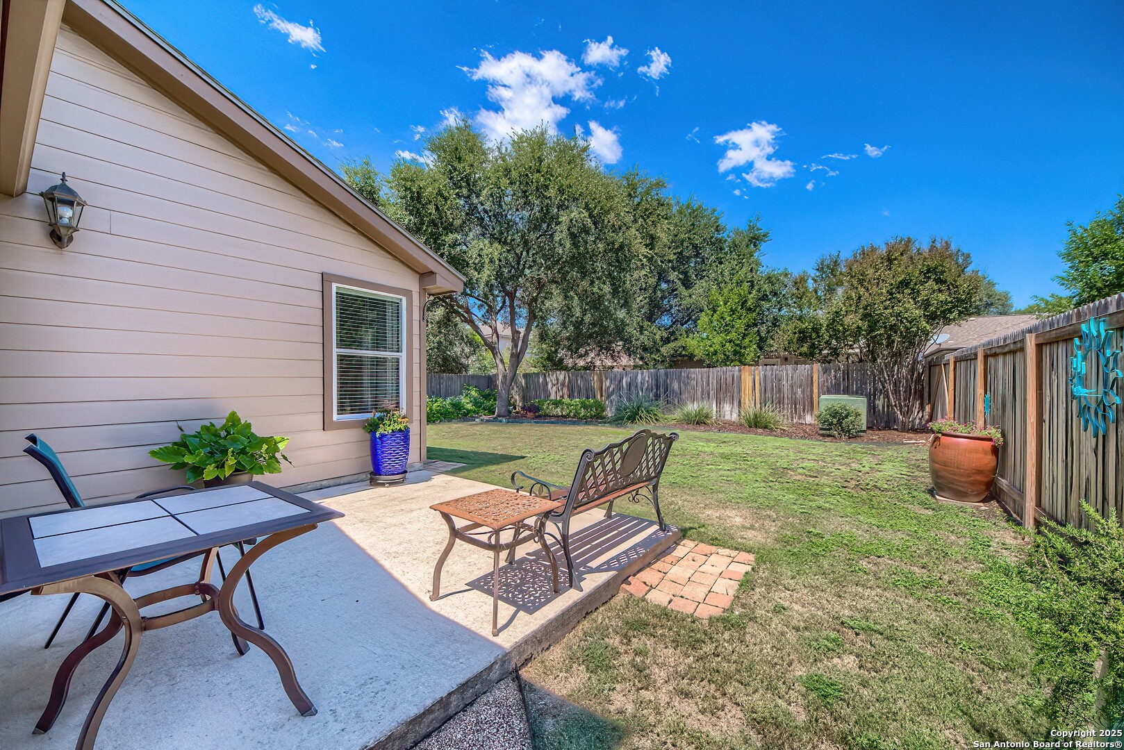 9811 Sandlet Trail