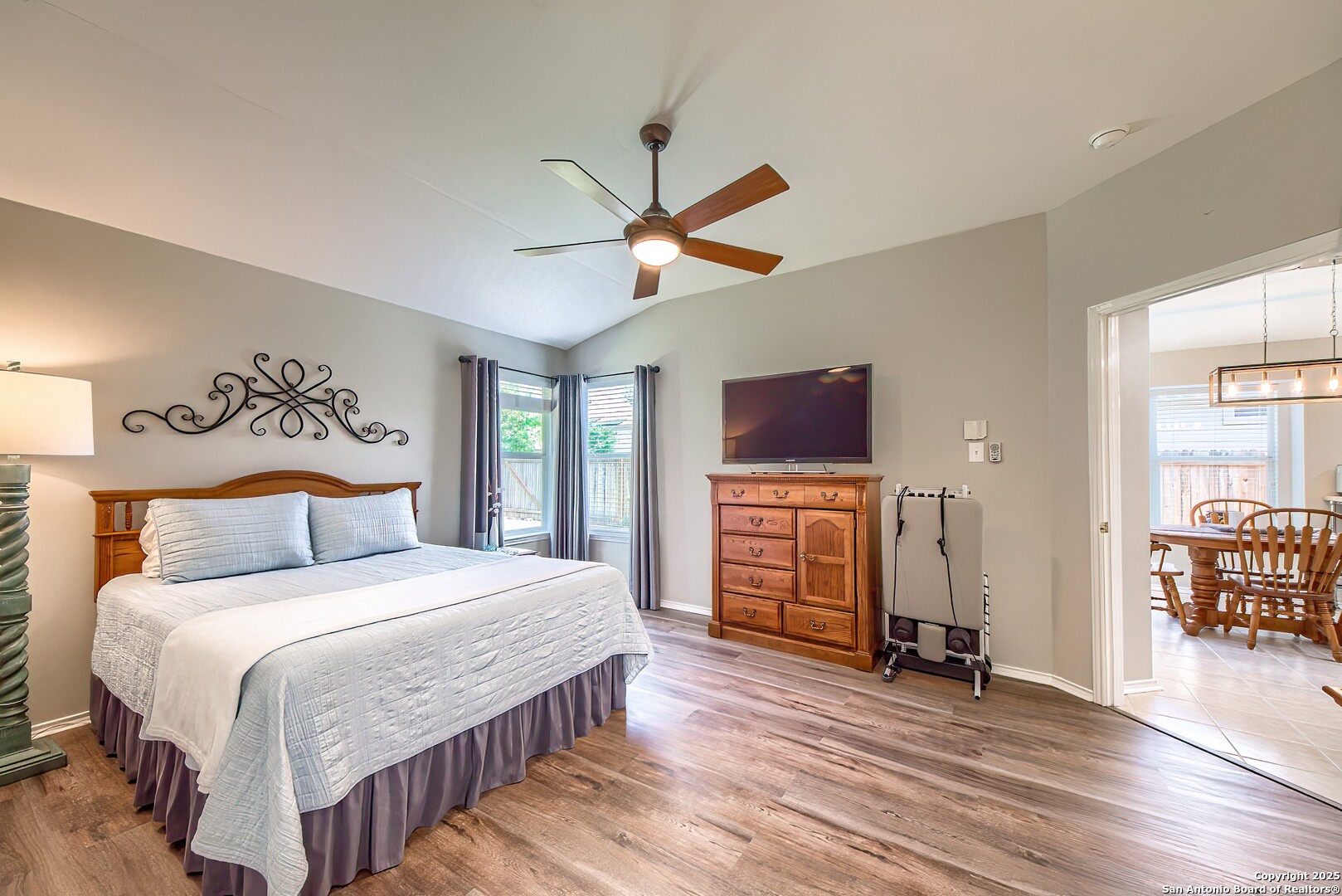 9811 Sandlet Trail