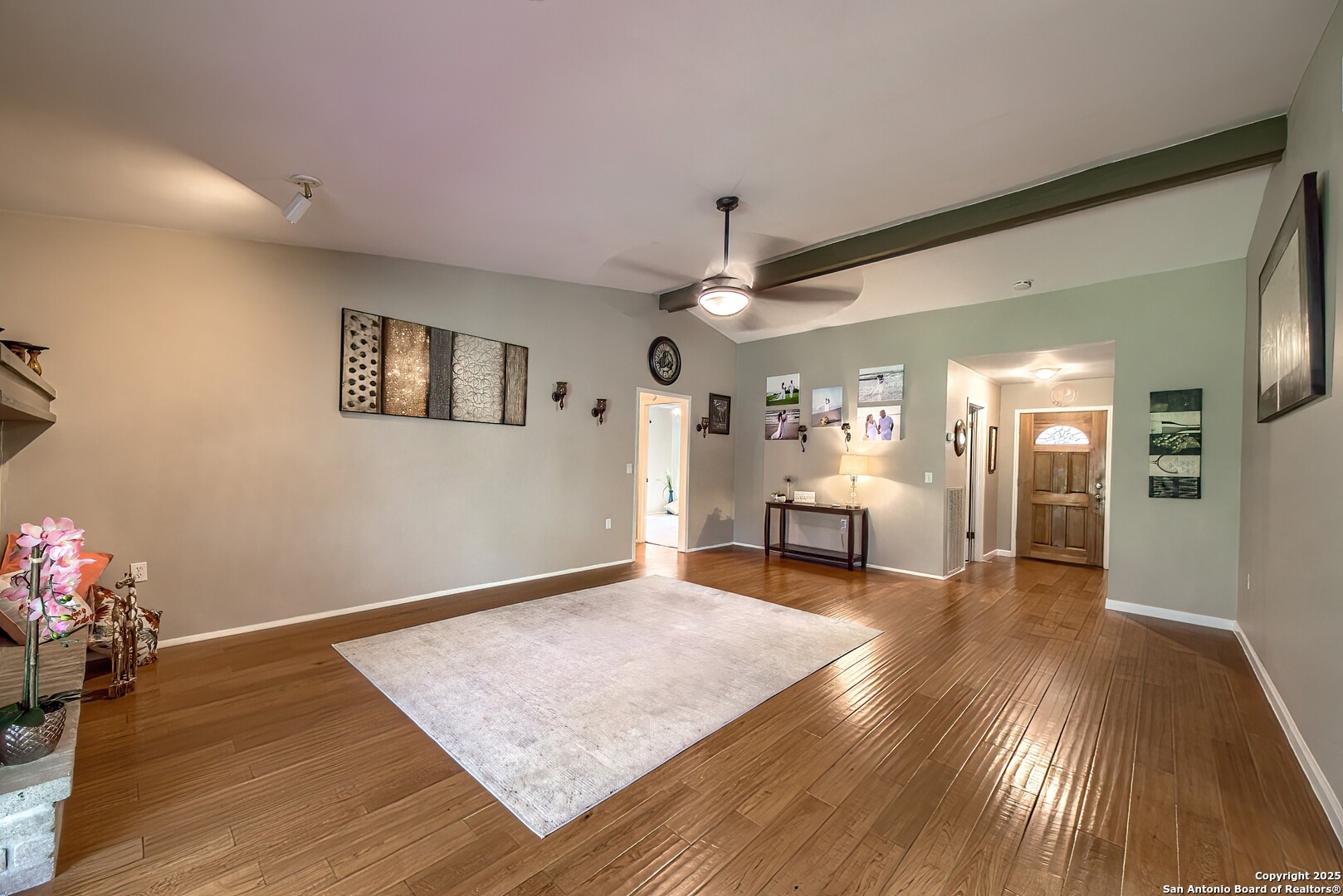 16314 Falcon Hill