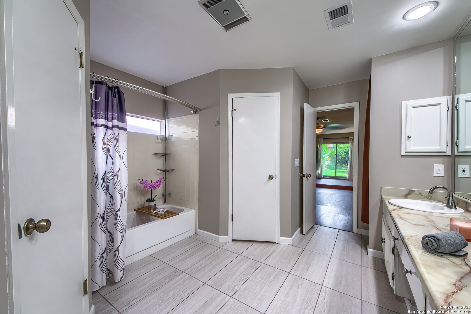 16314 Falcon Hill
