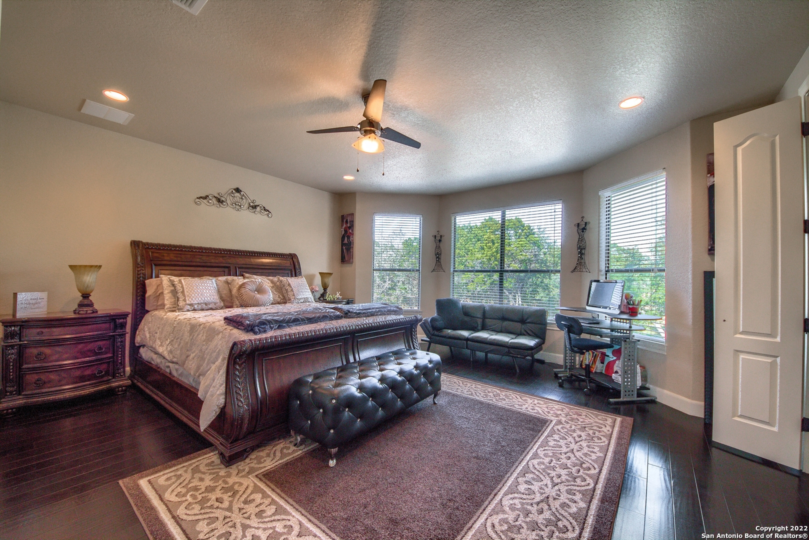 9811 KLEIN CT