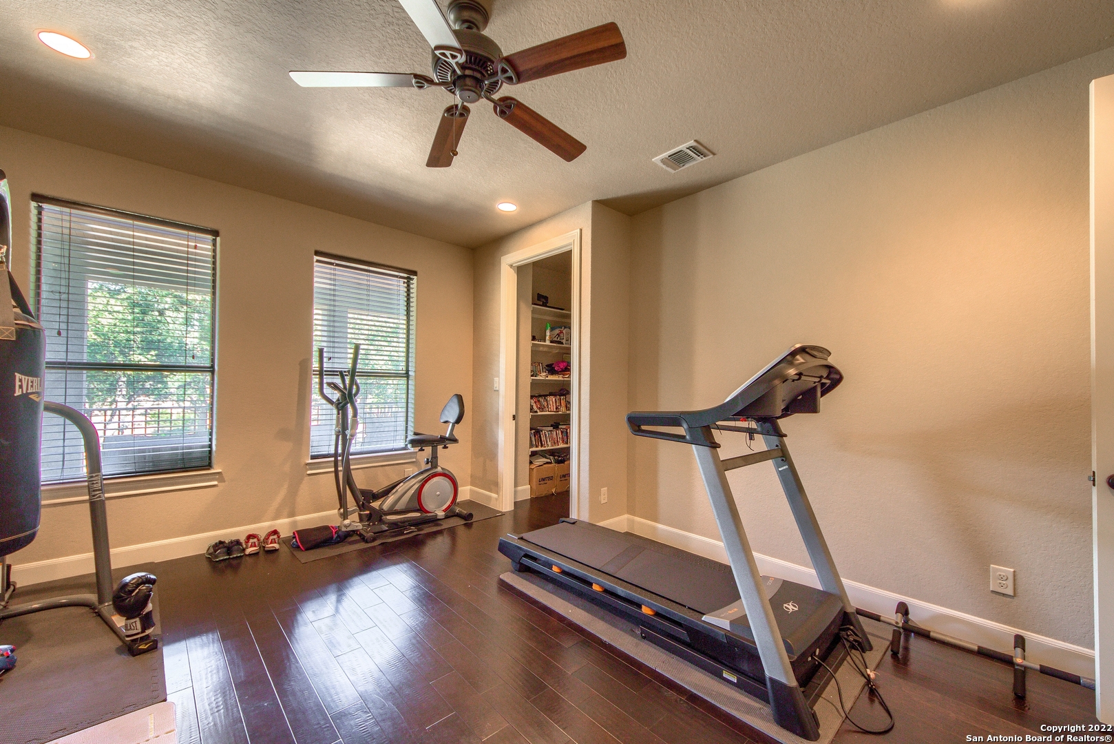 9811 KLEIN CT