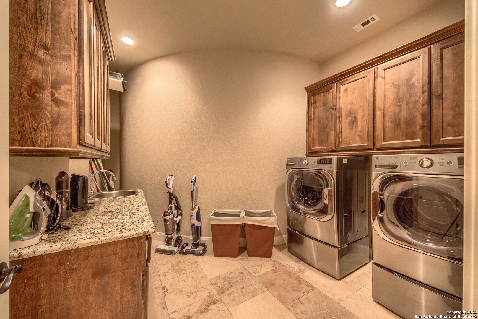 9811 KLEIN CT