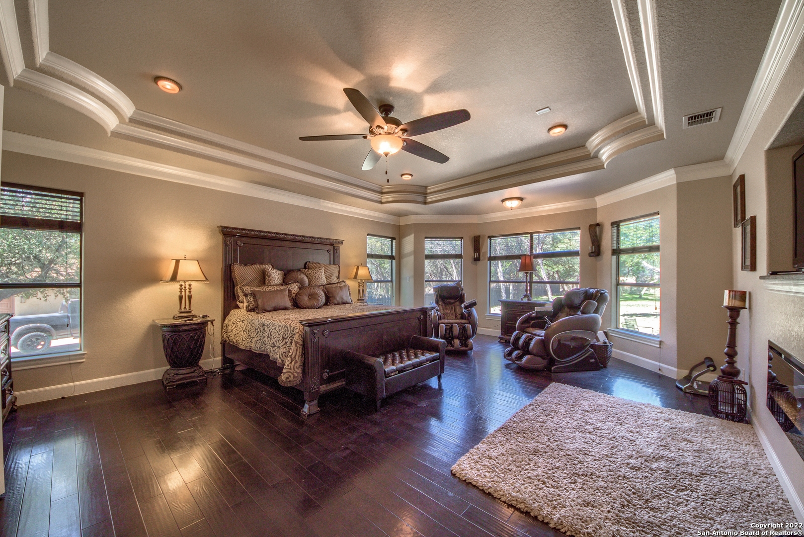 9811 KLEIN CT