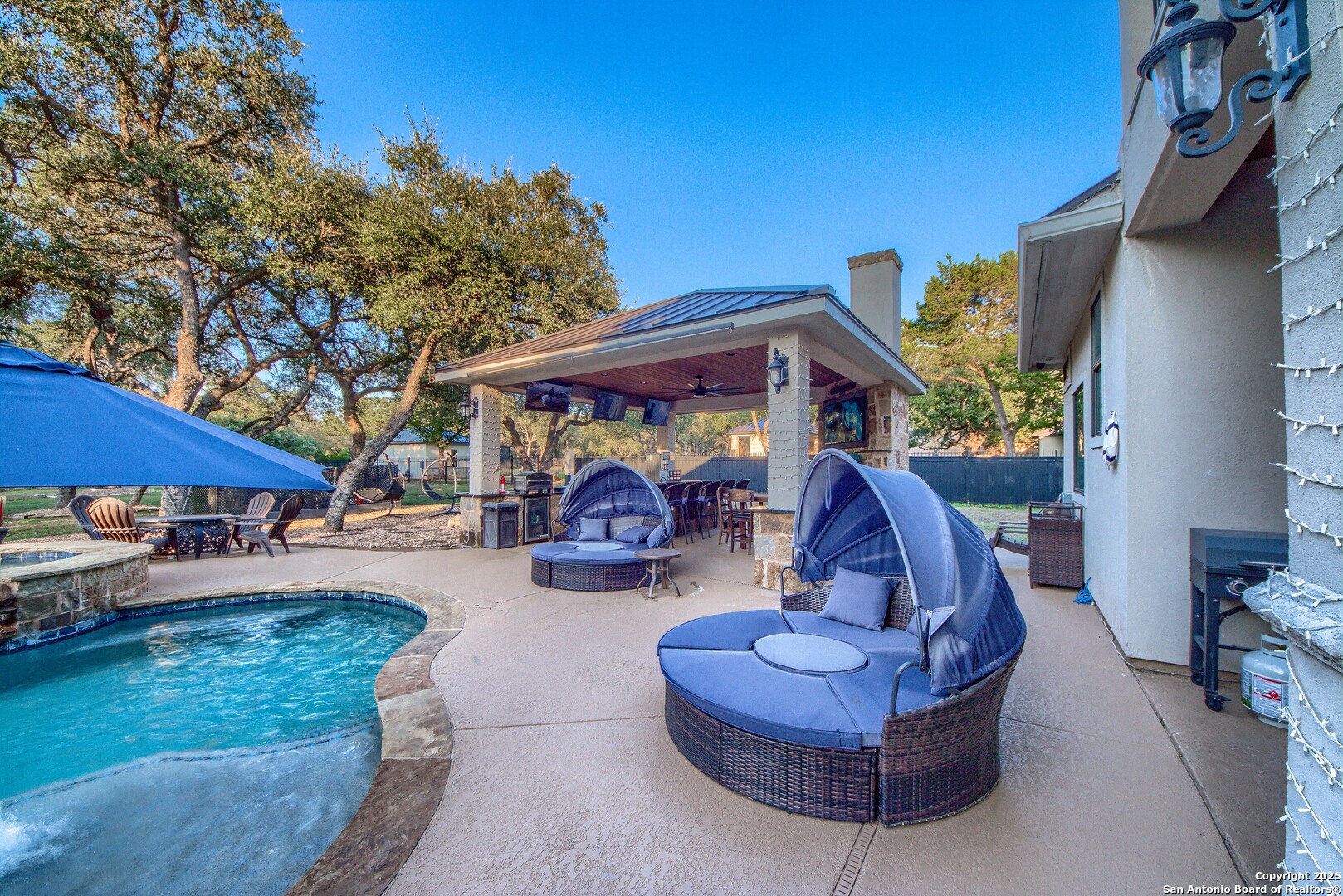 9811 KLEIN CT