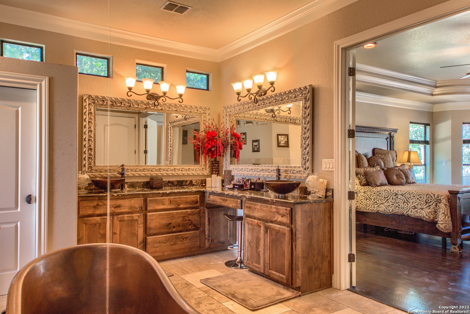 9811 KLEIN CT