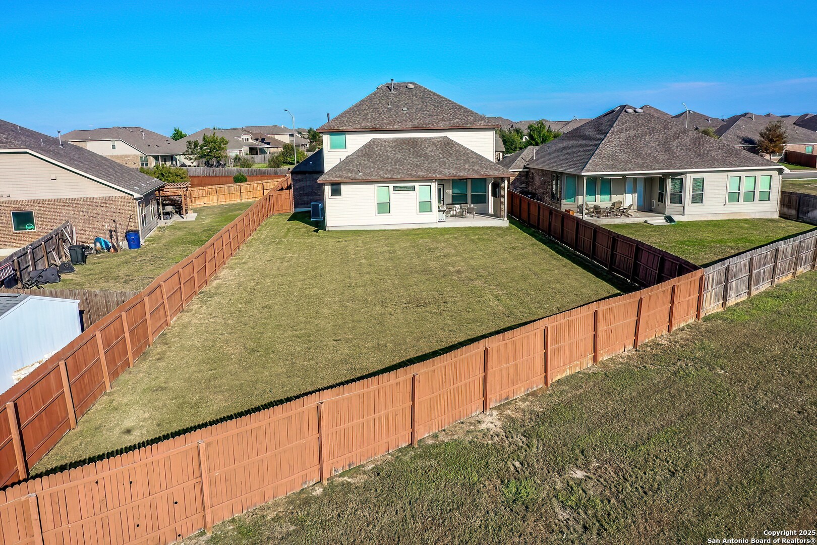 950 Lone Cypress