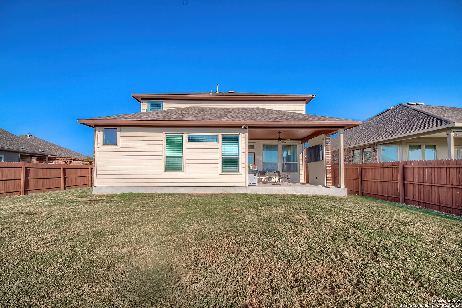 950 Lone Cypress