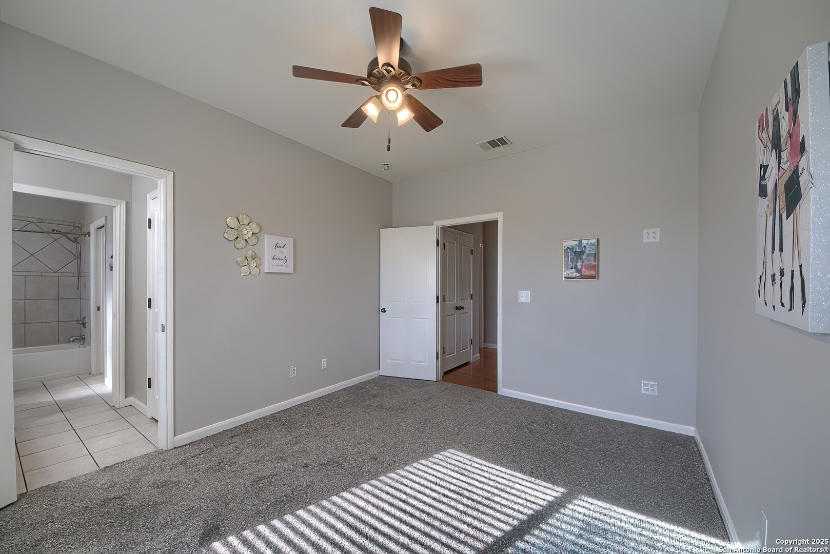 240 Glory Lane