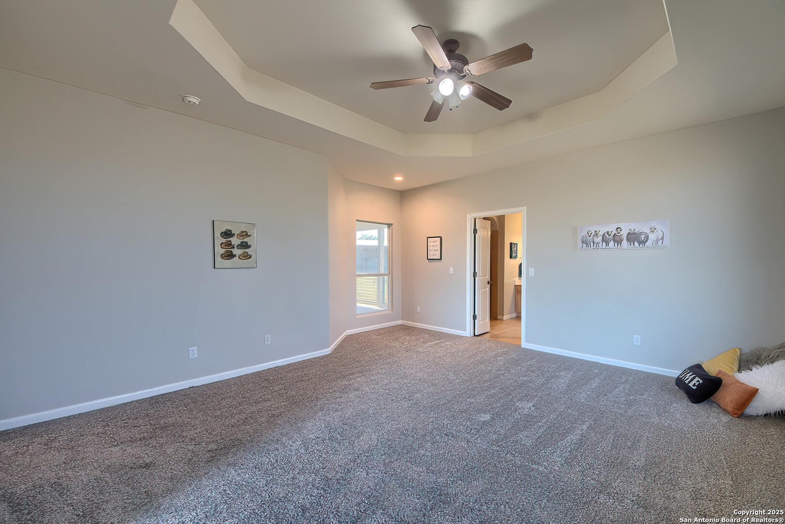 240 Glory Lane