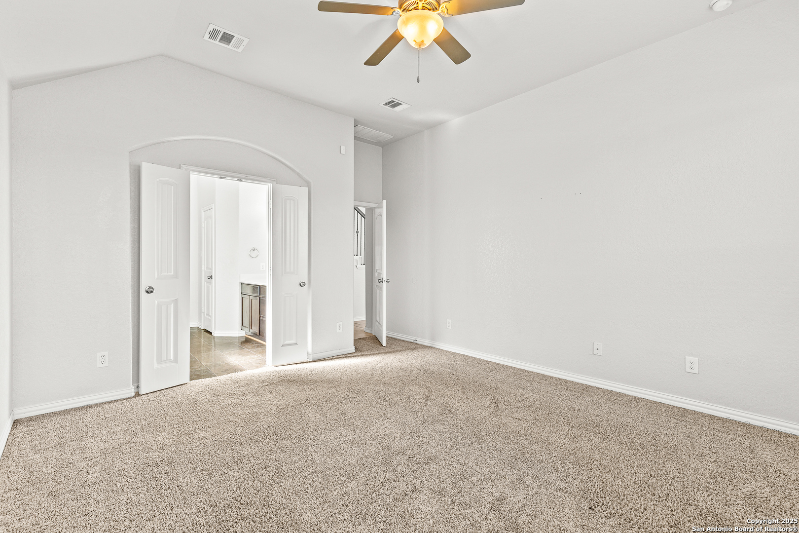 14118 Saratoga Pass