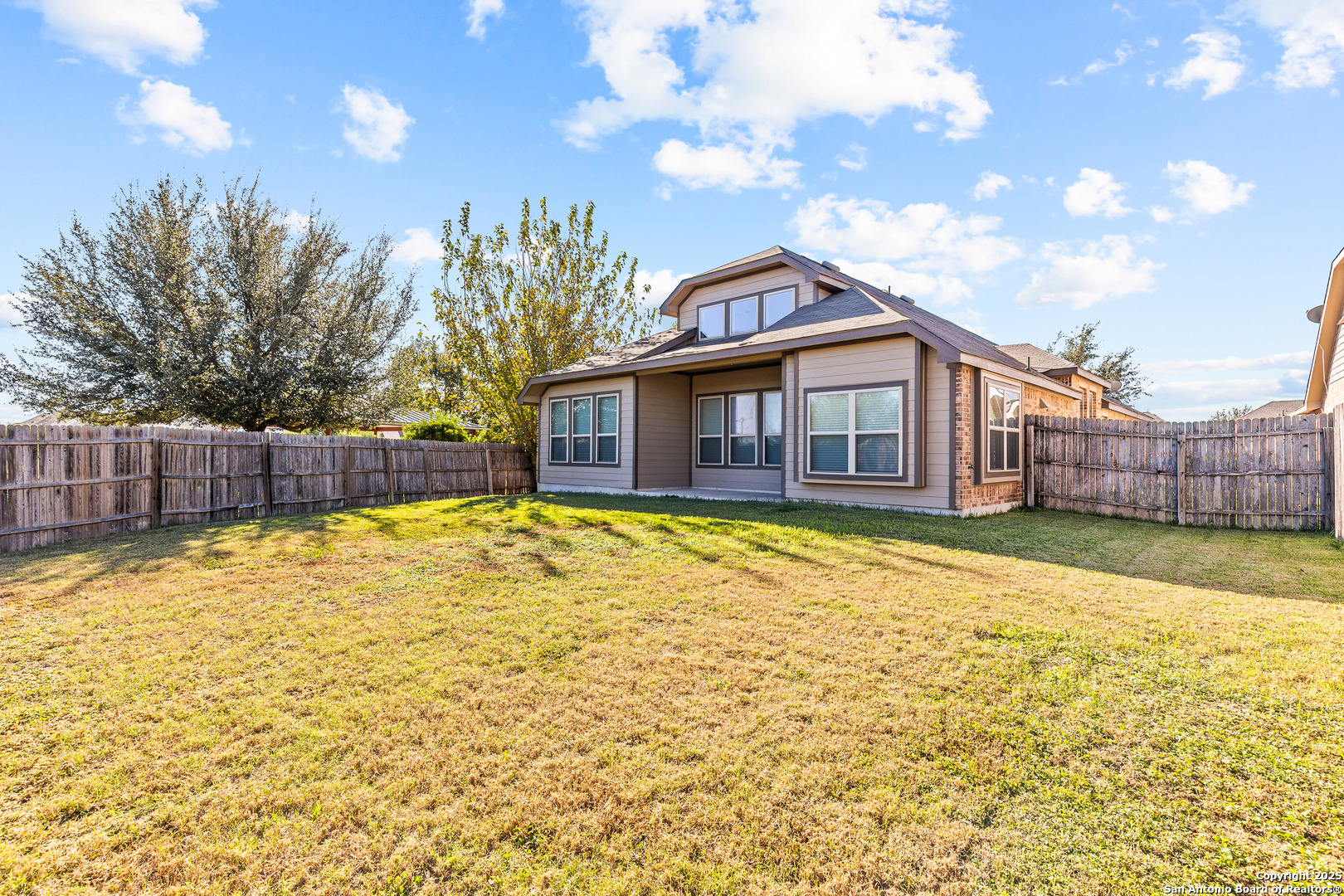 14118 Saratoga Pass
