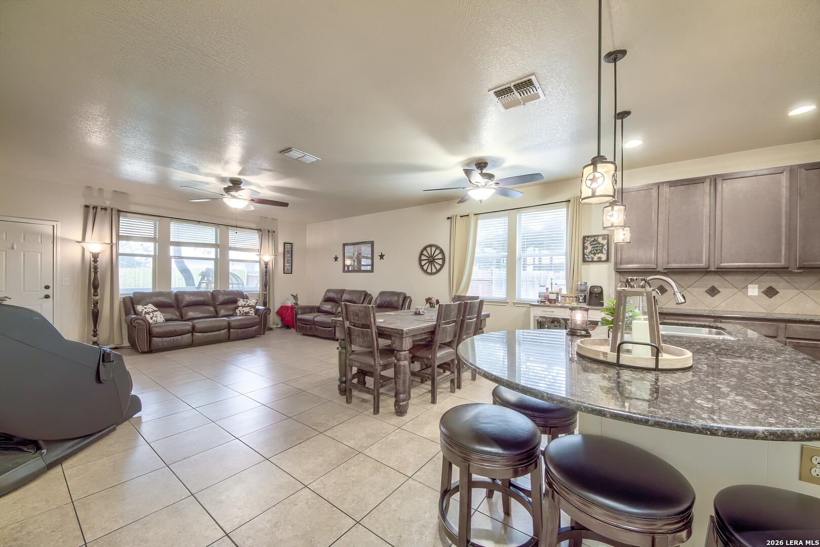 10727 Bushbuck Field