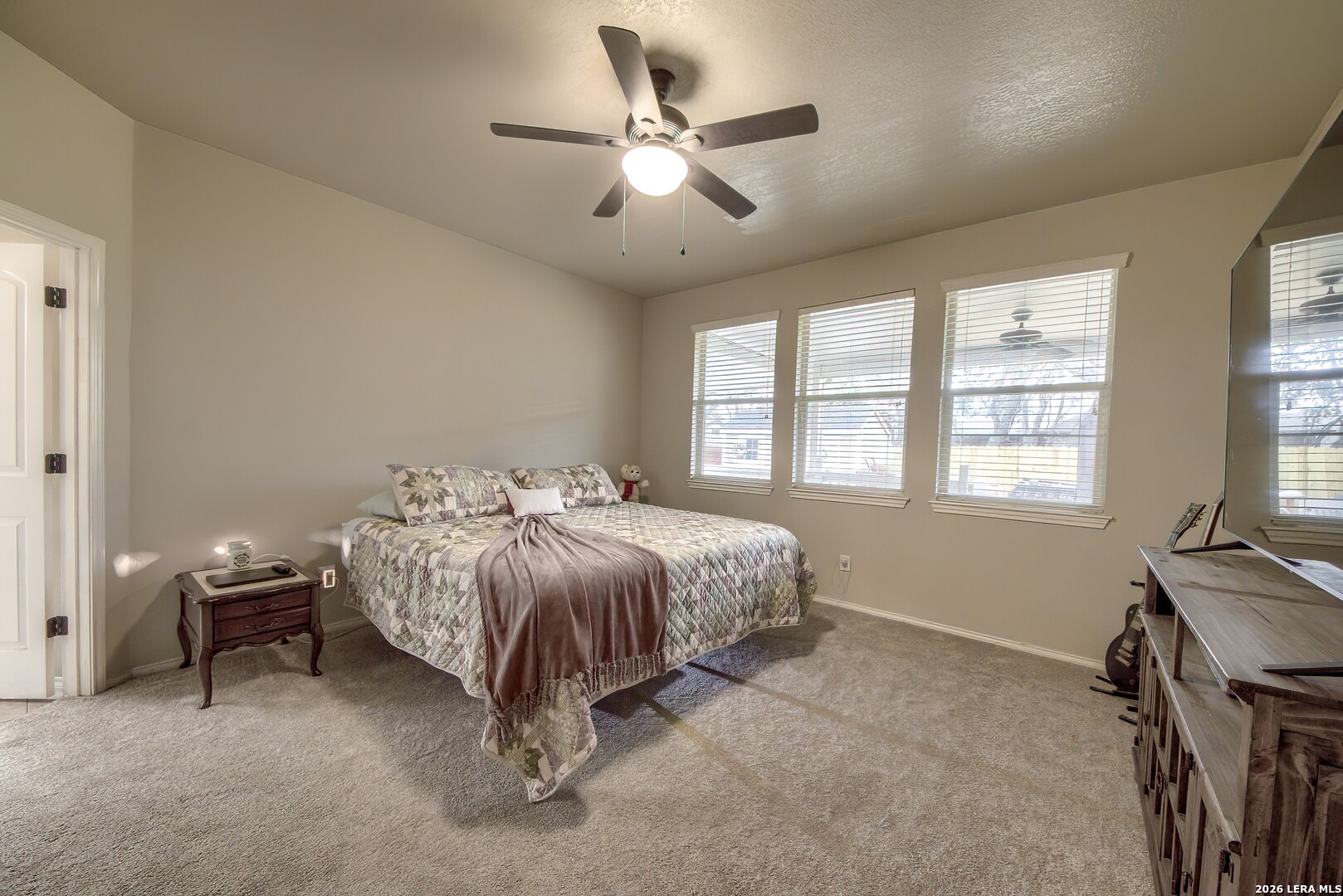 10727 Bushbuck Field