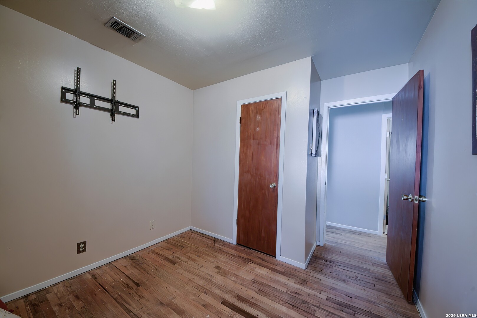 3909 McCall Creek