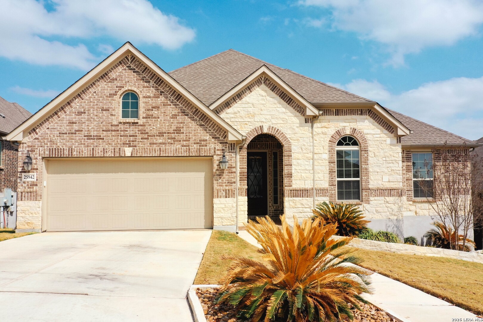 25942 Preserve Peak