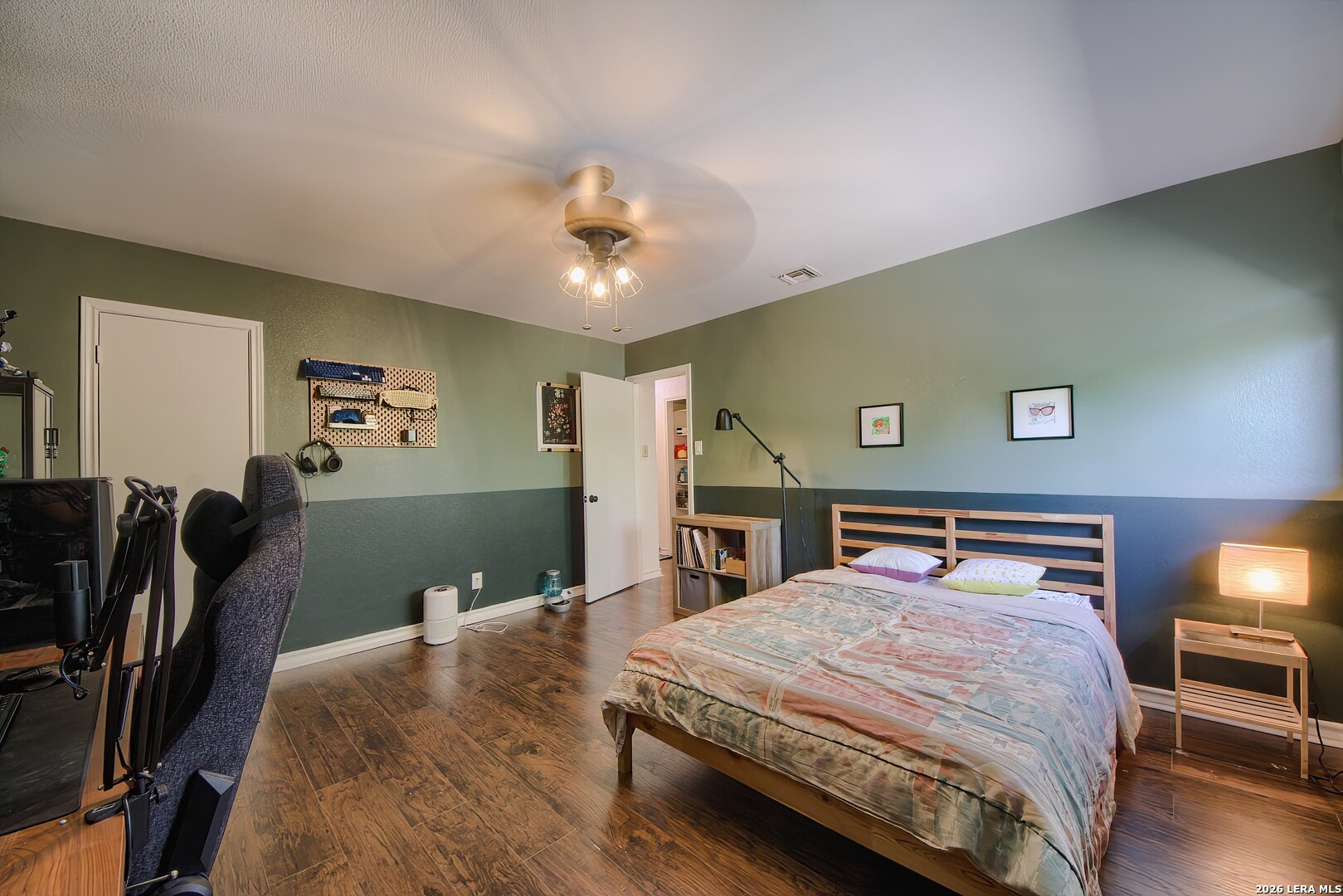 8222 Dawnwood