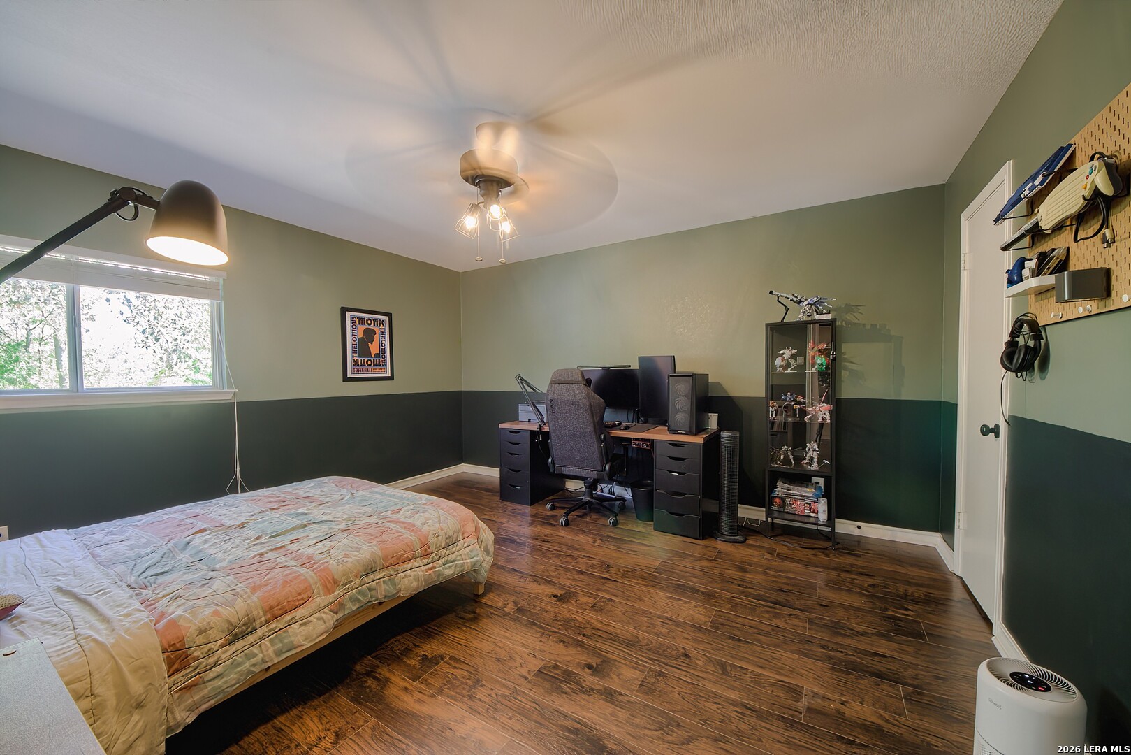 8222 Dawnwood