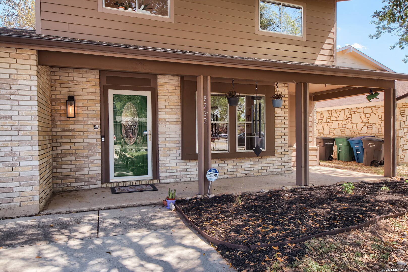 8222 Dawnwood