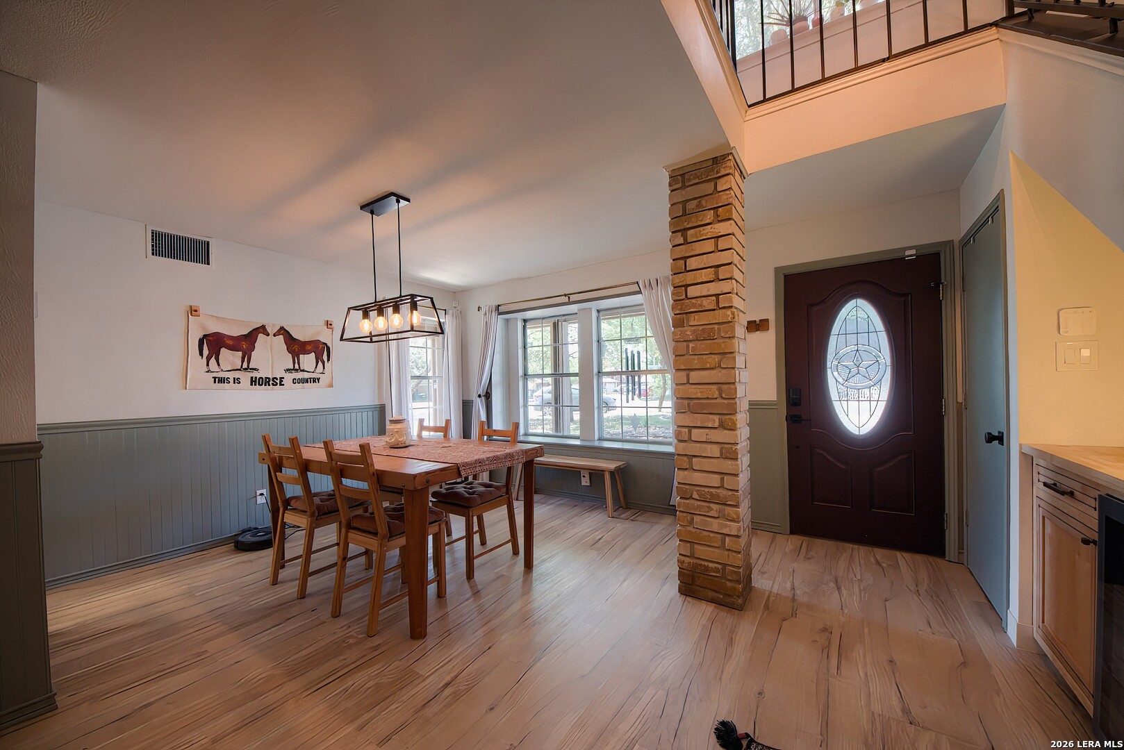 8222 Dawnwood