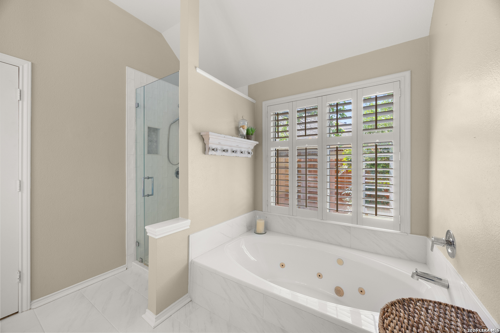 1311 Belclaire