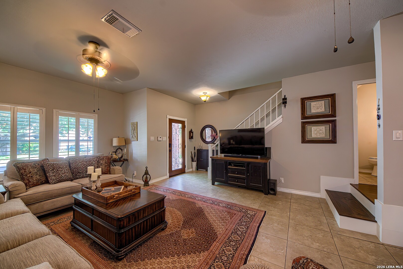 2422 Thrasher Oak
