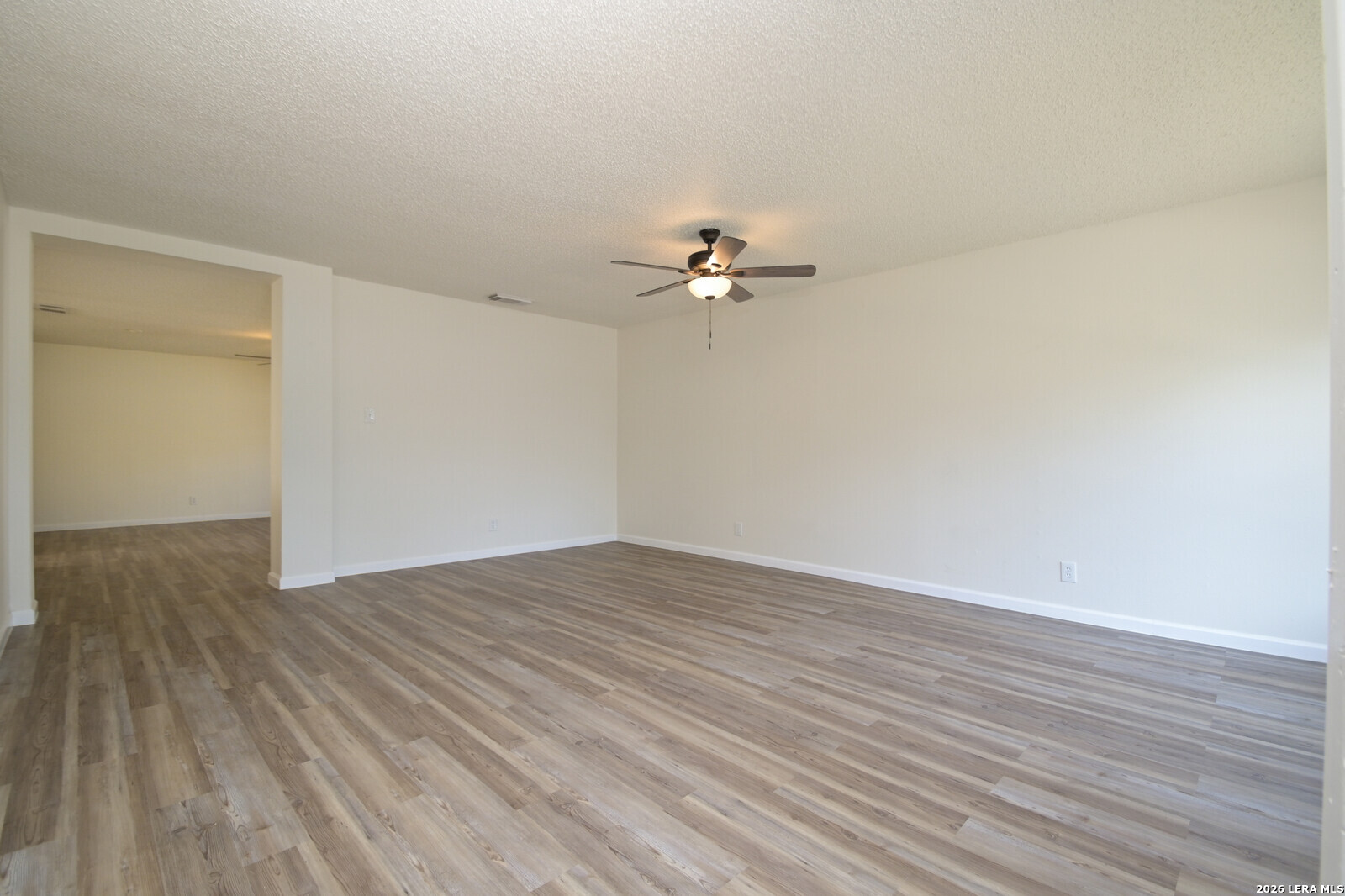 4522 SHERWOOD WAY