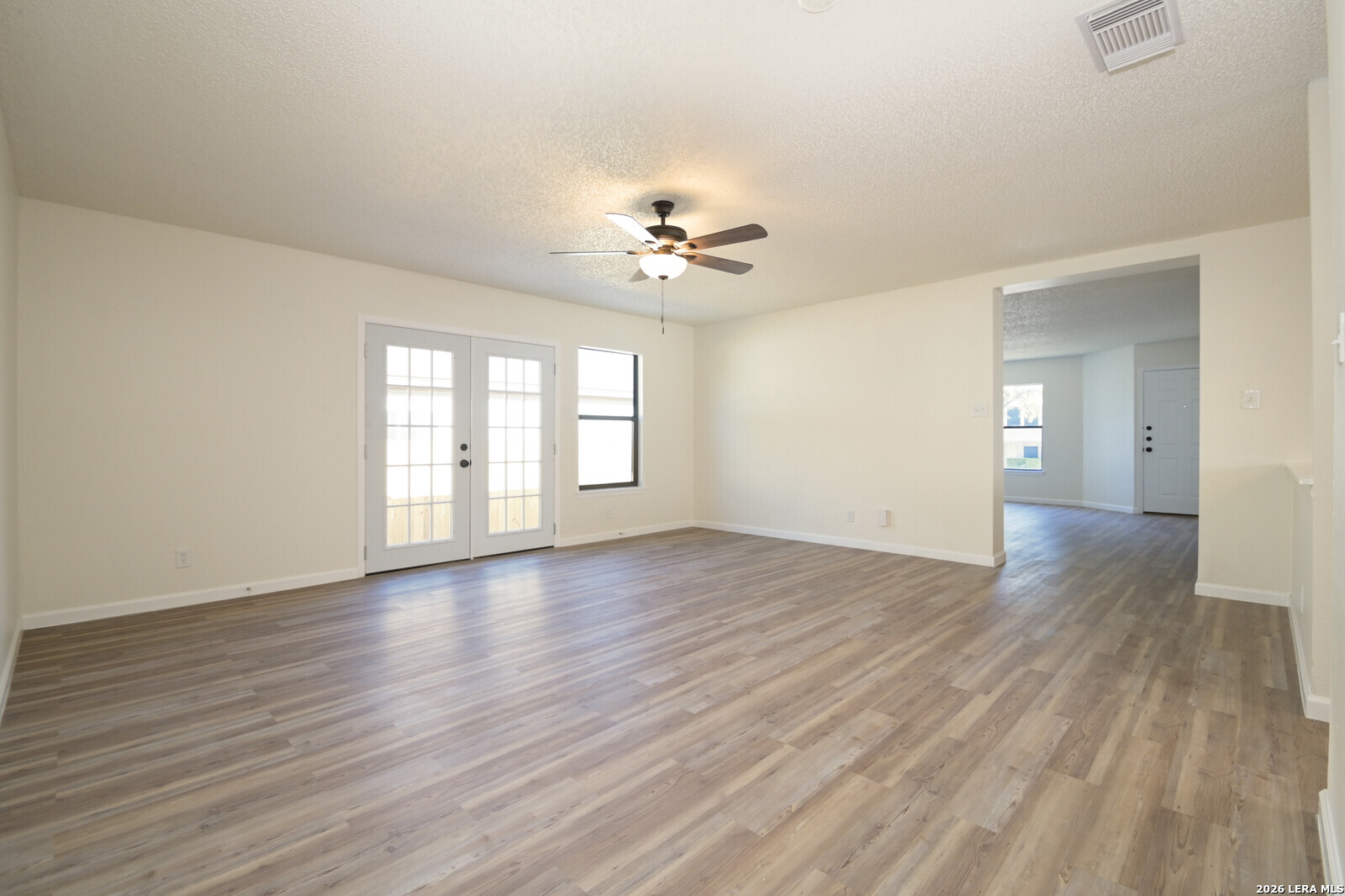 4522 SHERWOOD WAY