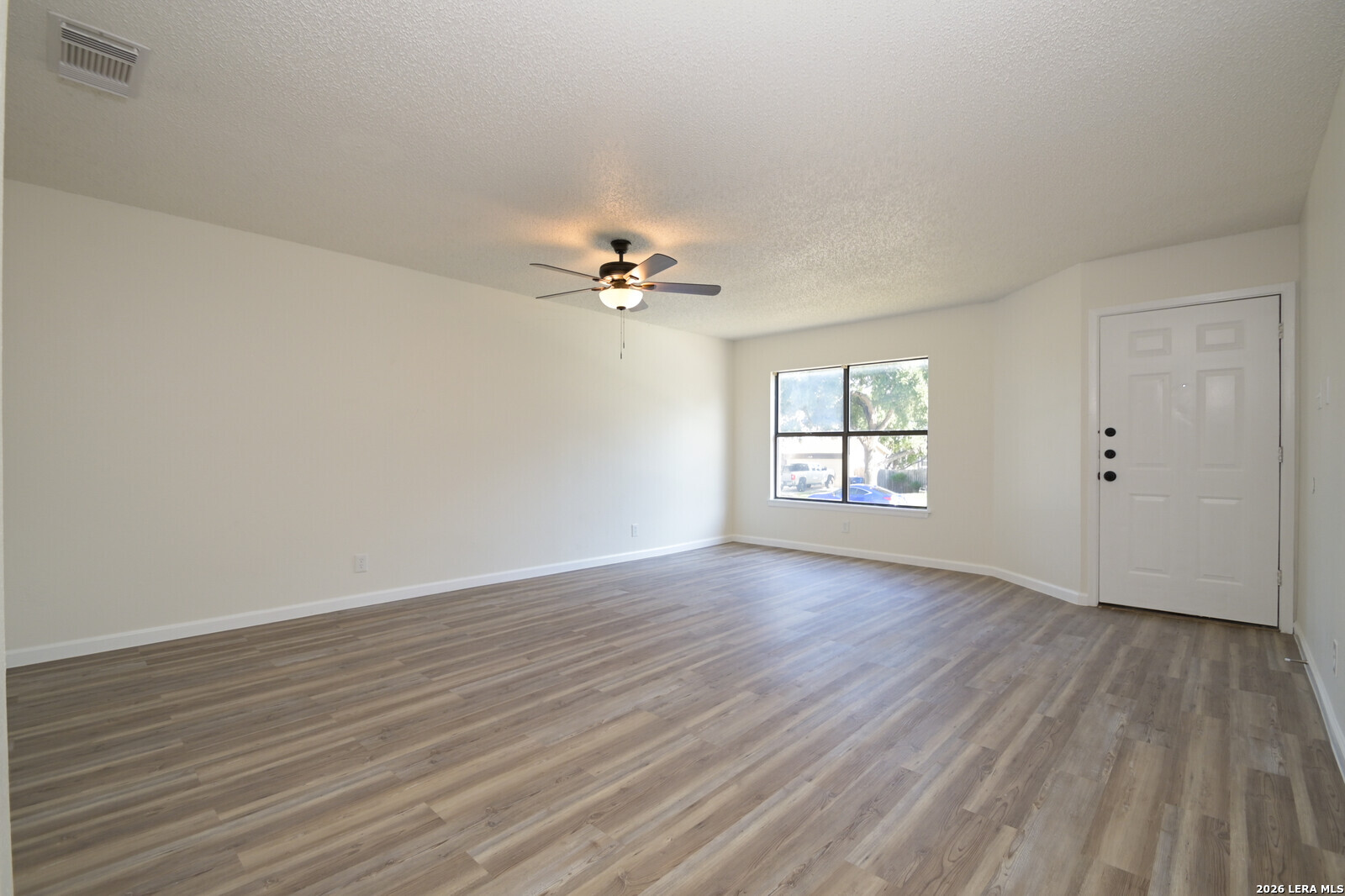4522 SHERWOOD WAY