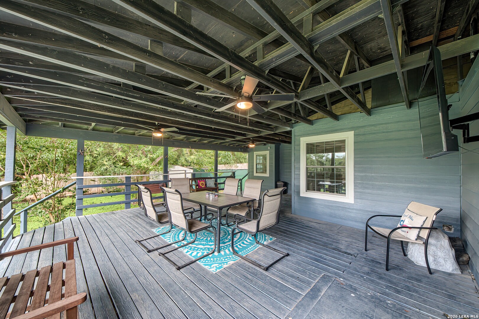 105 SKY COUNTRY DR