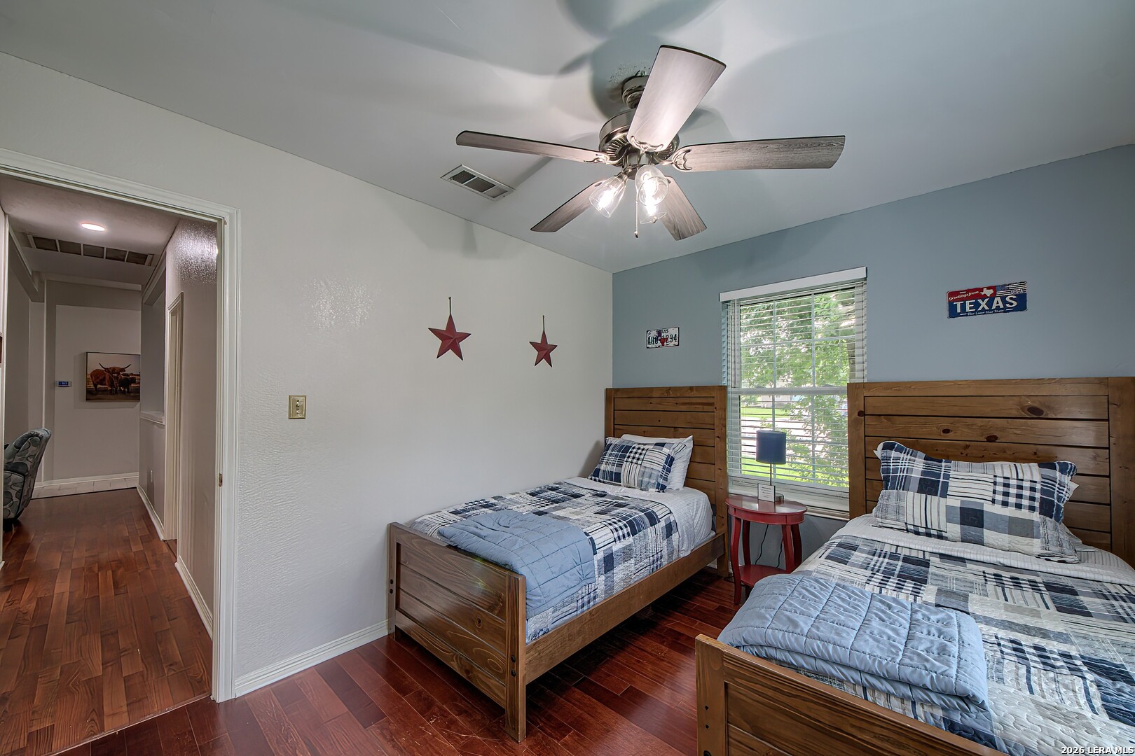 105 SKY COUNTRY DR