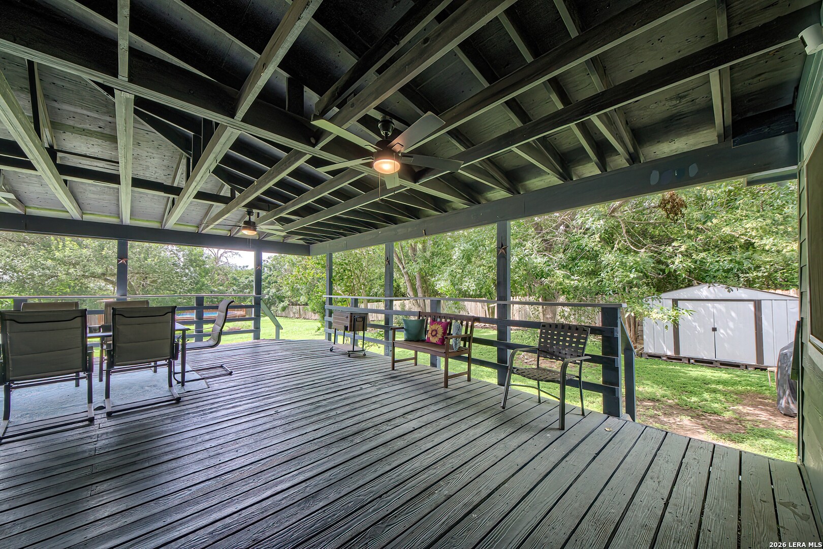105 SKY COUNTRY DR