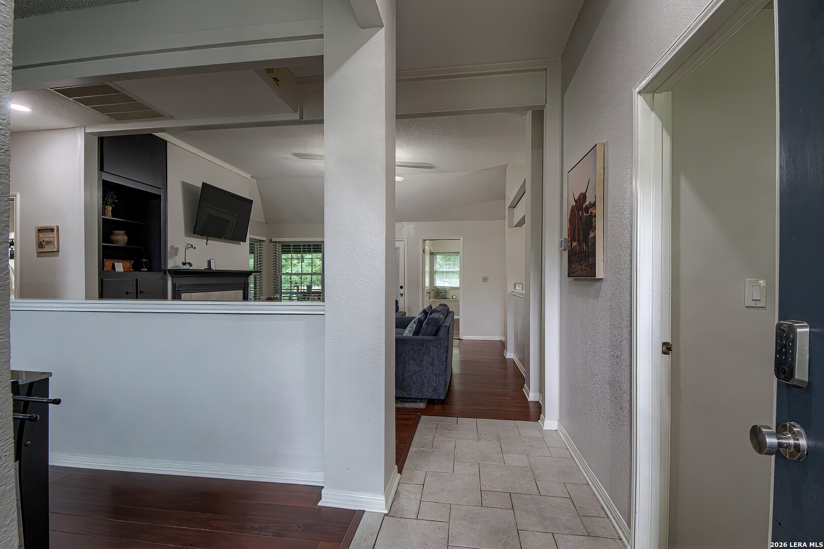 105 SKY COUNTRY DR