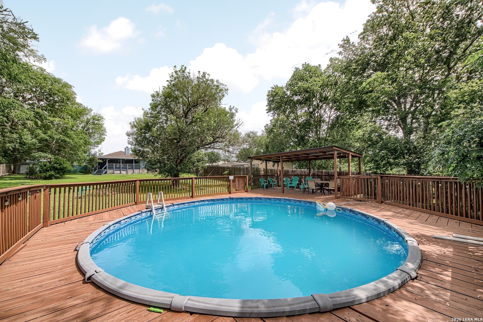 105 SKY COUNTRY DR