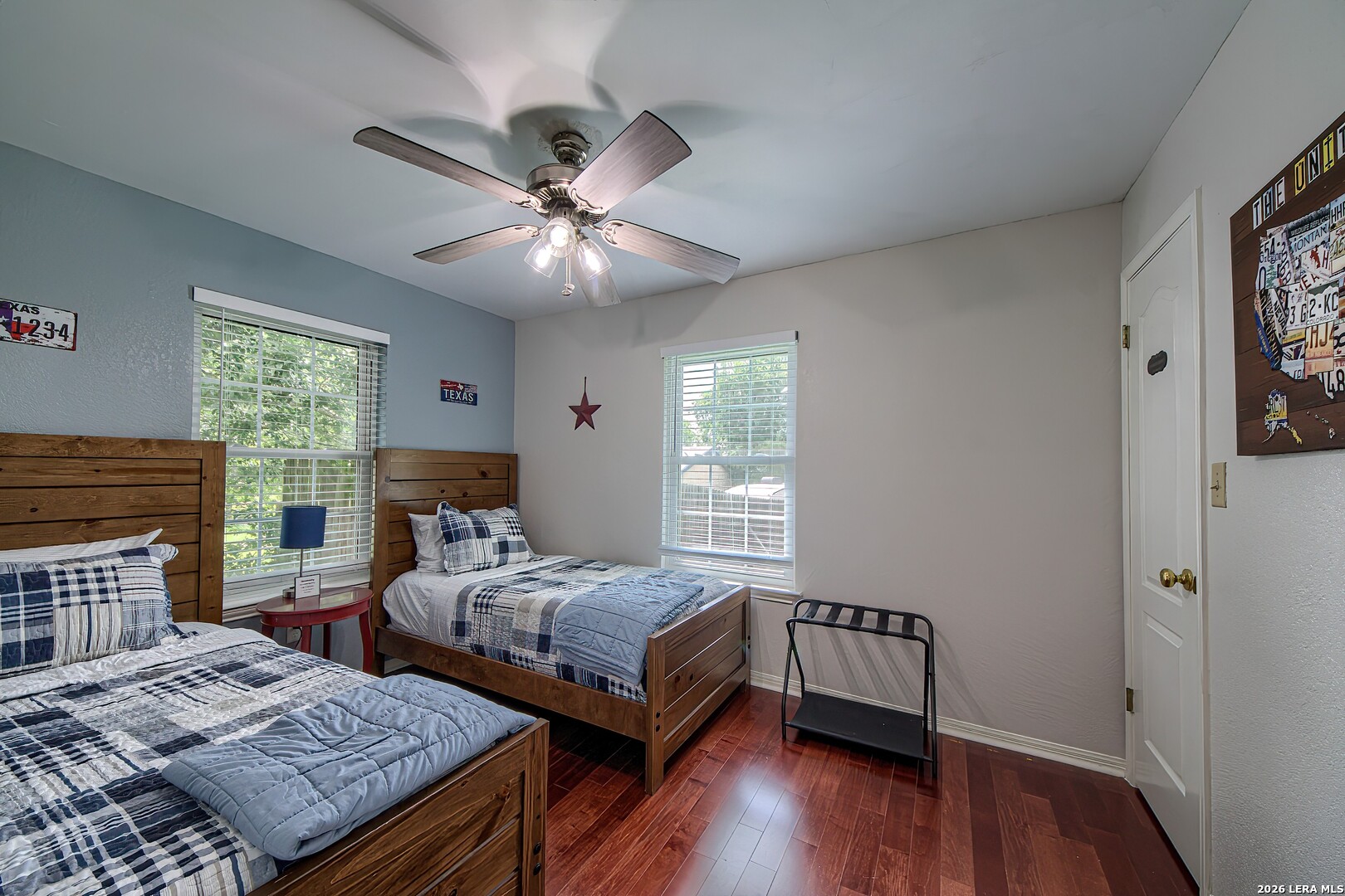 105 SKY COUNTRY DR