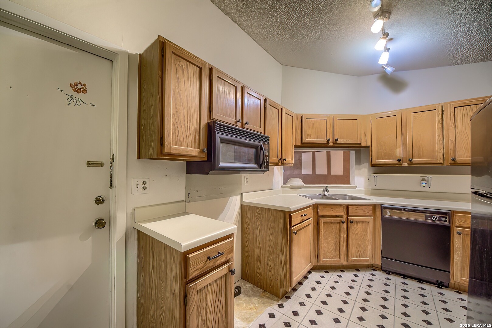 8412 Dixon Ridge Unit: 80