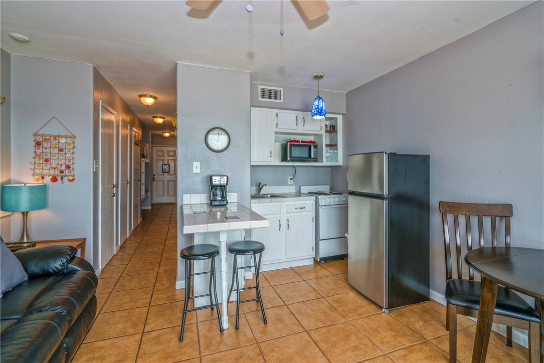 3938 Surfside Blvd 3202