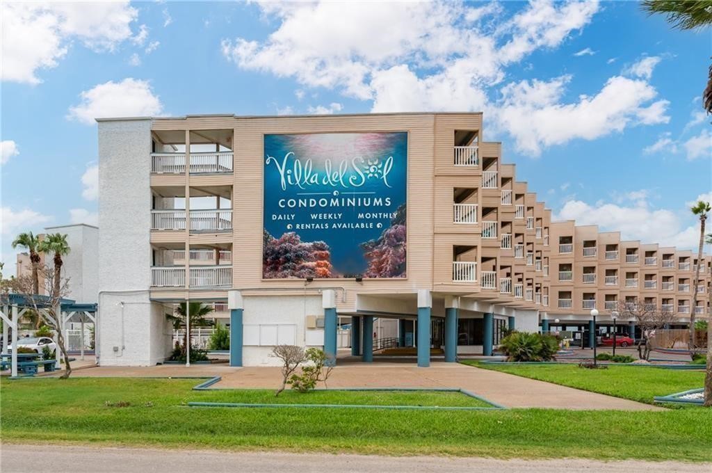 3938 Surfside Blvd 2205