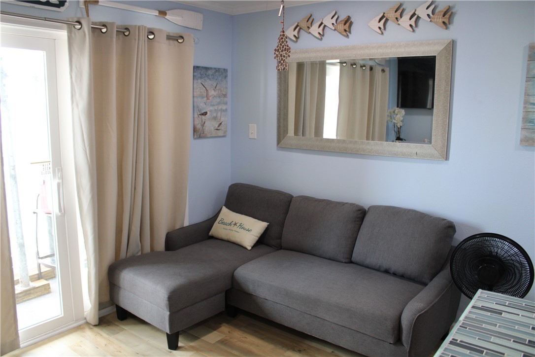 3938 Surfside Blvd 2205