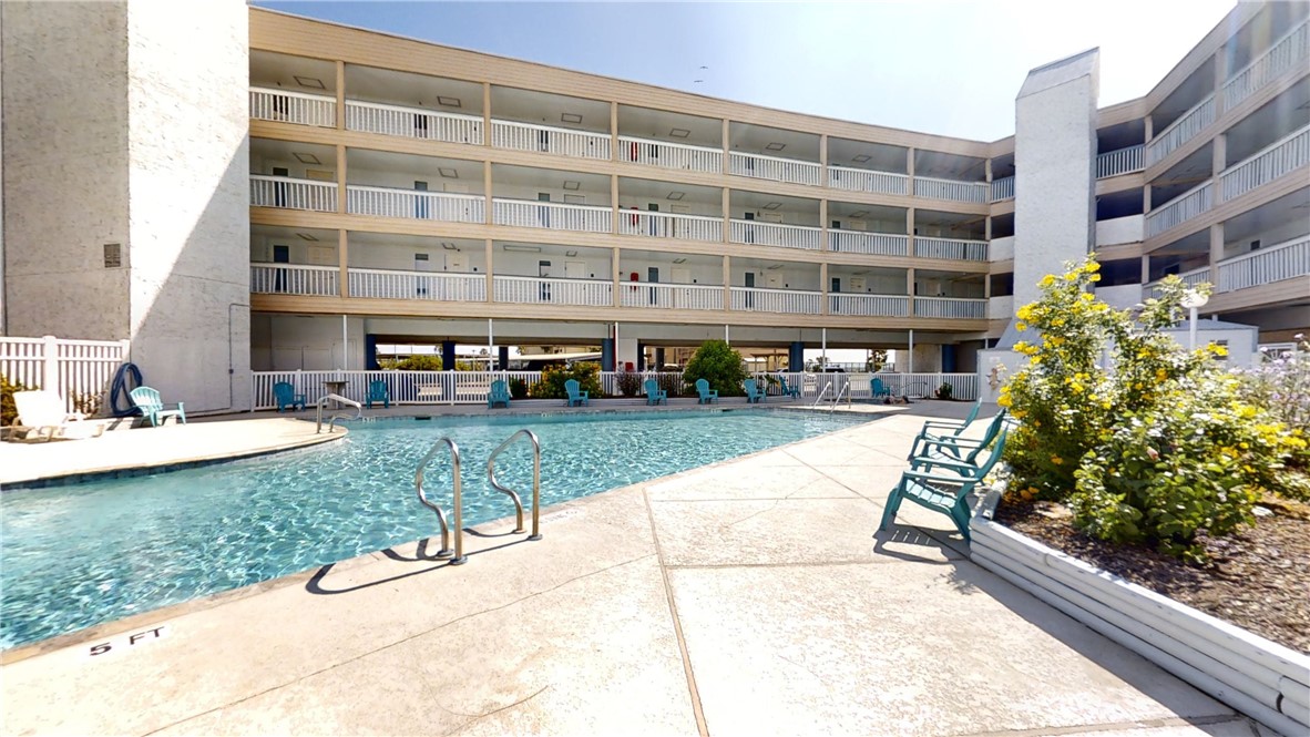 3938 Surfside Blvd 2205