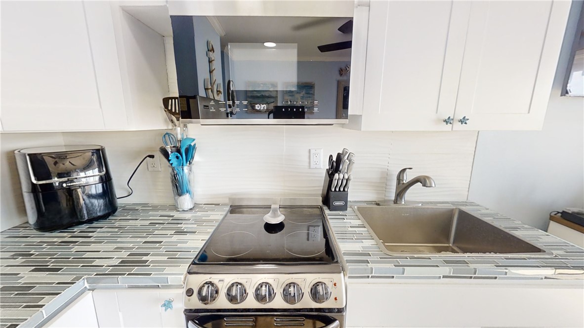 3938 Surfside Blvd 2205