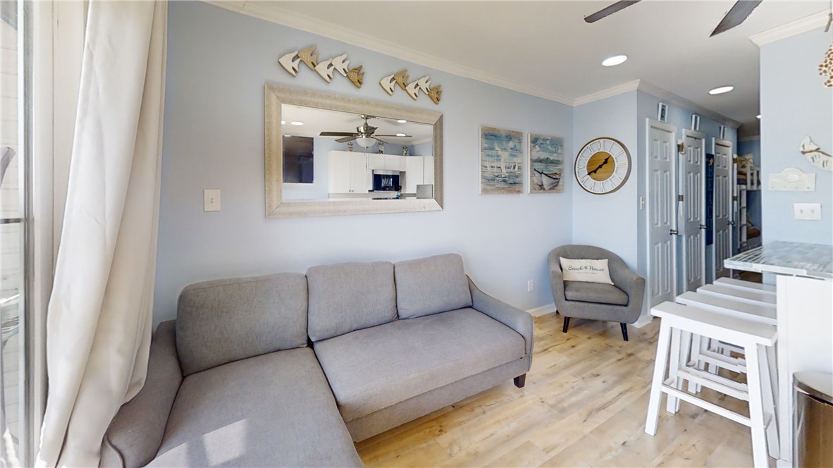 3938 Surfside Blvd 2205