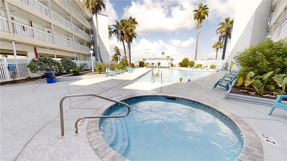 3938 Surfside Blvd 2205