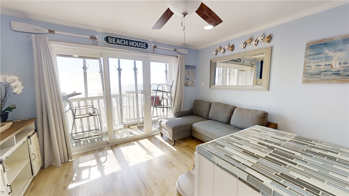 3938 Surfside Blvd 2205