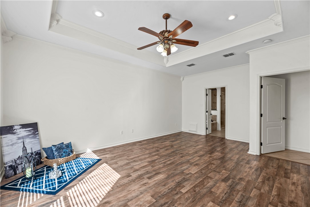 6825 ISLAND PARK