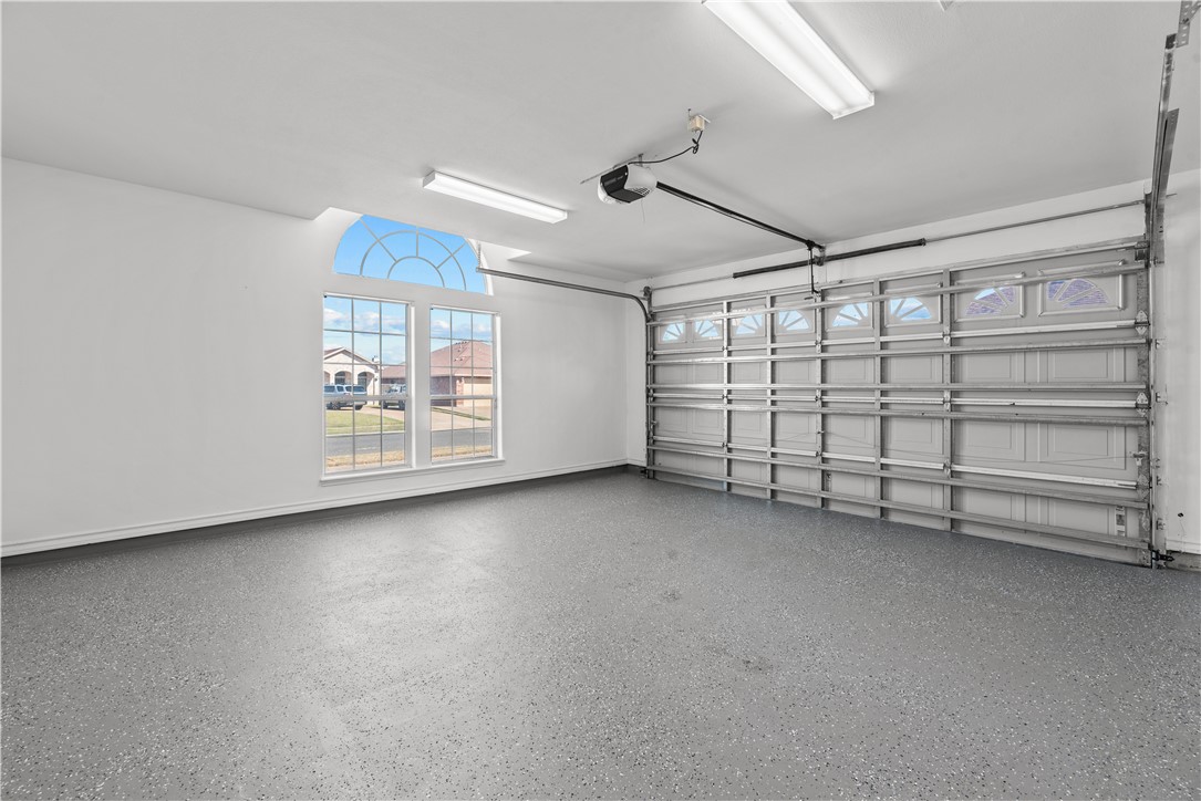 6825 ISLAND PARK