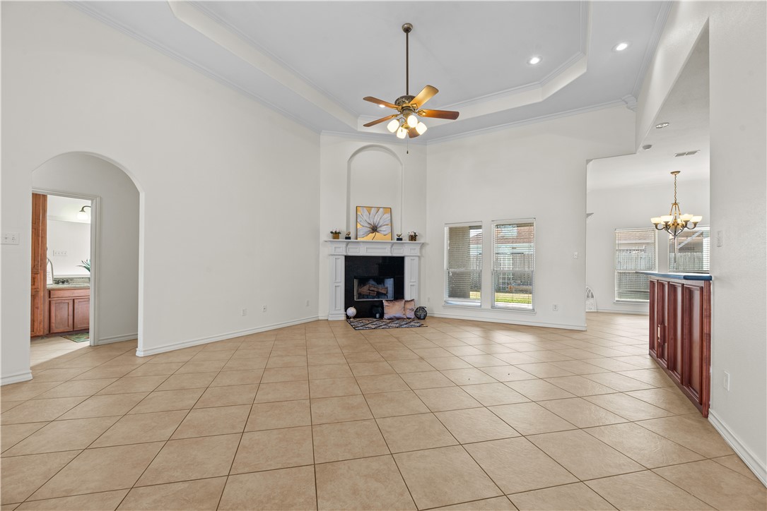 6825 ISLAND PARK