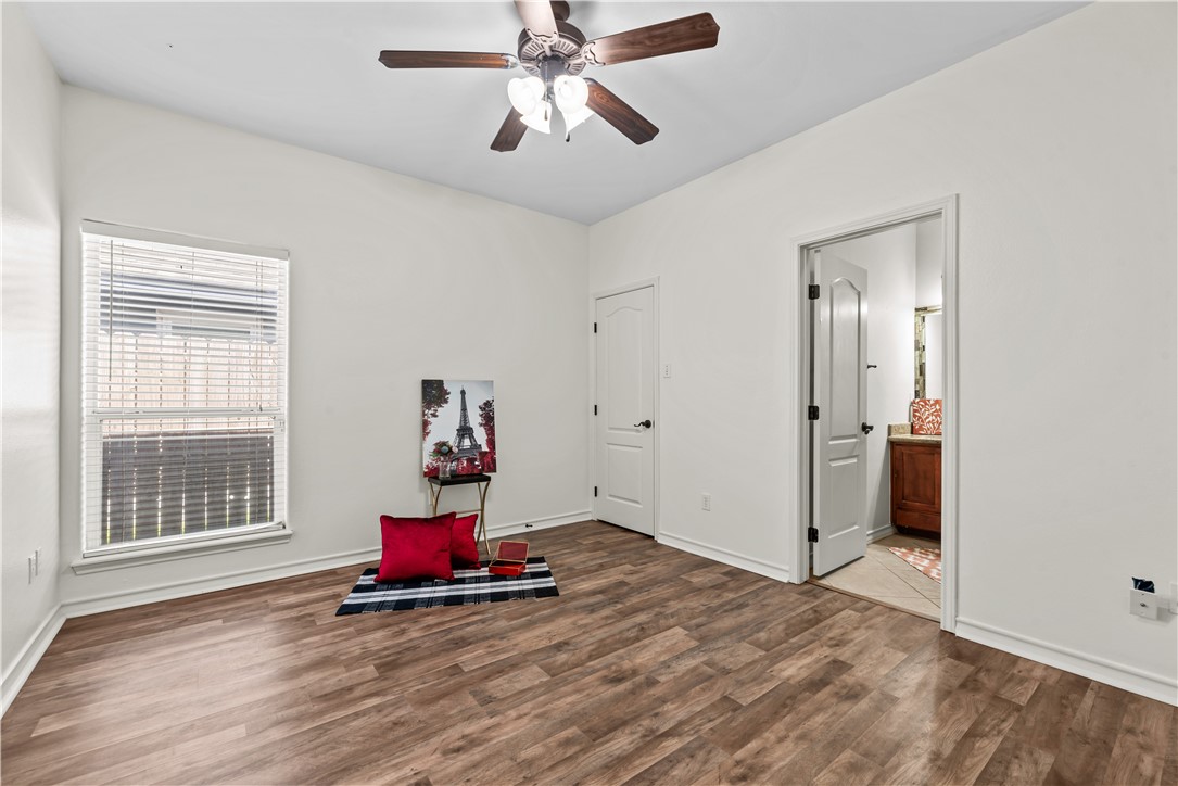 6825 ISLAND PARK