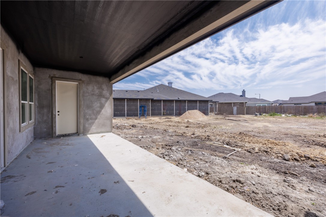 1493 Dragonstone Ct