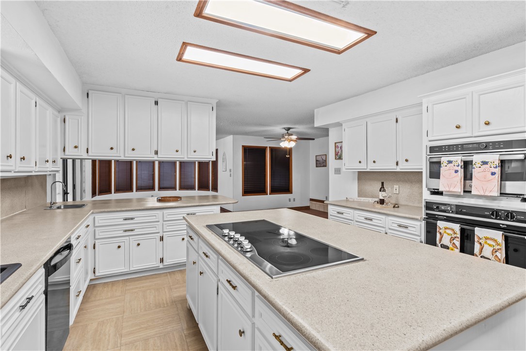 4221 RIVER HILL